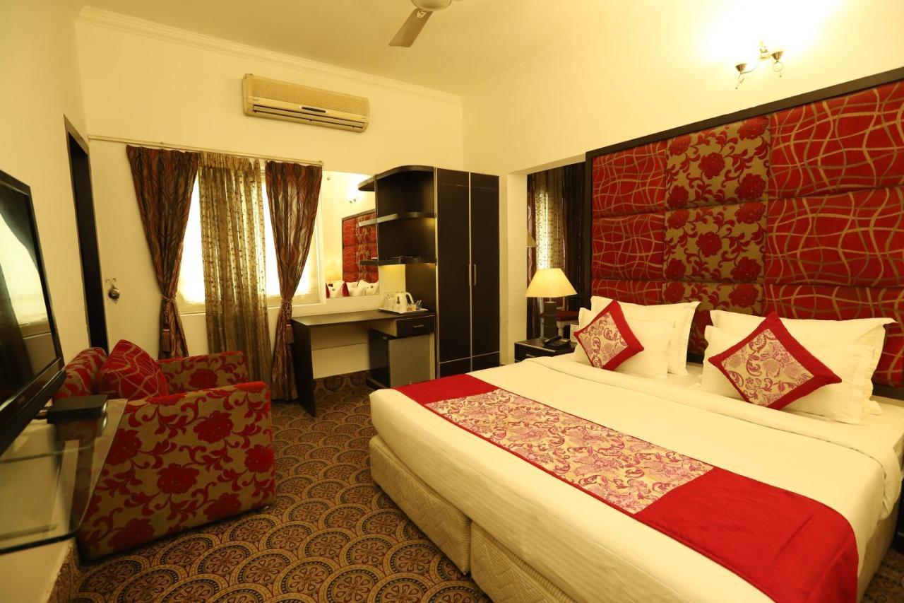 Hotel Capitol Hills - Greater Kailash Delhi New Delhi Extérieur photo