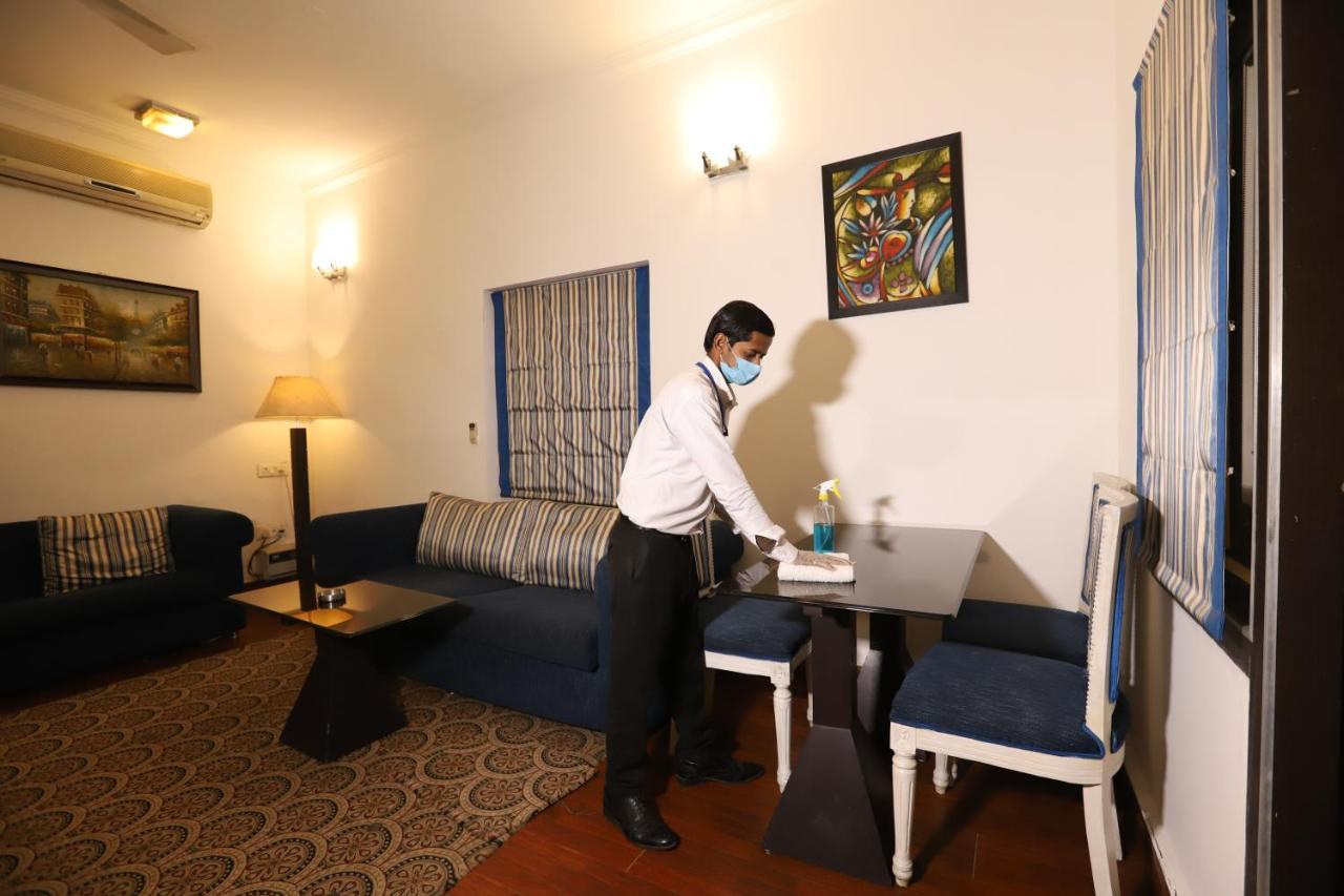 Hotel Capitol Hills - Greater Kailash Delhi New Delhi Extérieur photo