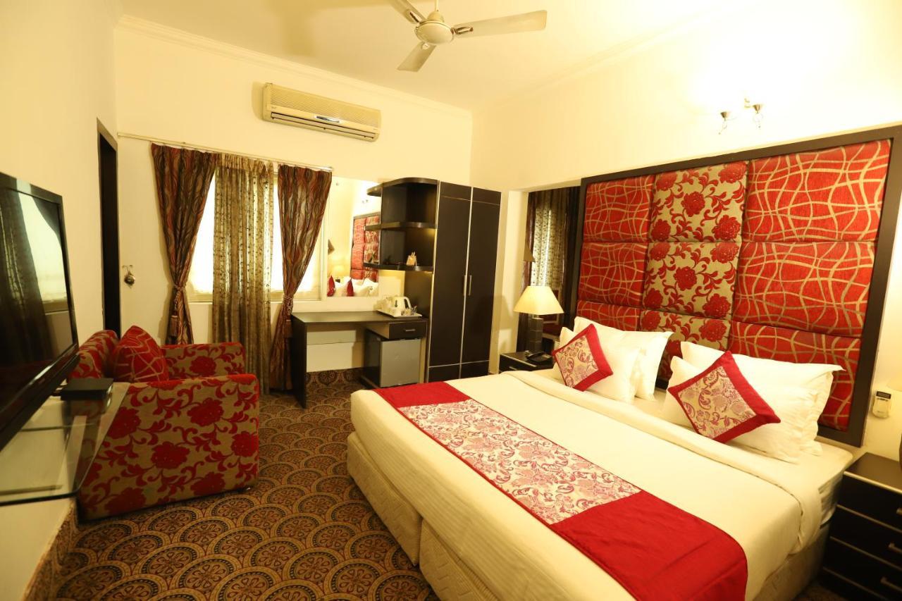 Hotel Capitol Hills - Greater Kailash Delhi New Delhi Extérieur photo